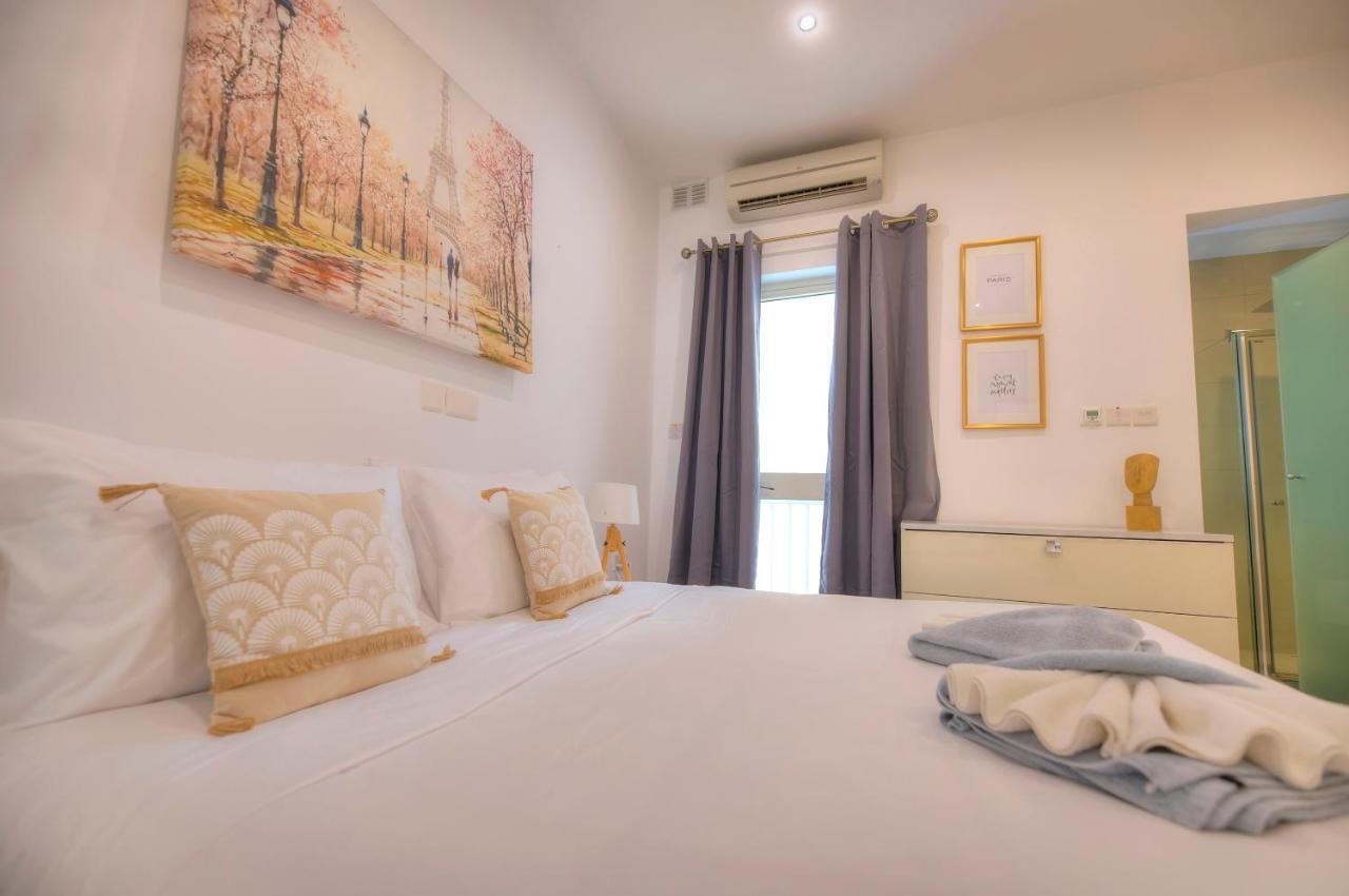 Spacious 4 Bedrooms With Sea View Balcony Goslm-3 Sliema Zewnętrze zdjęcie