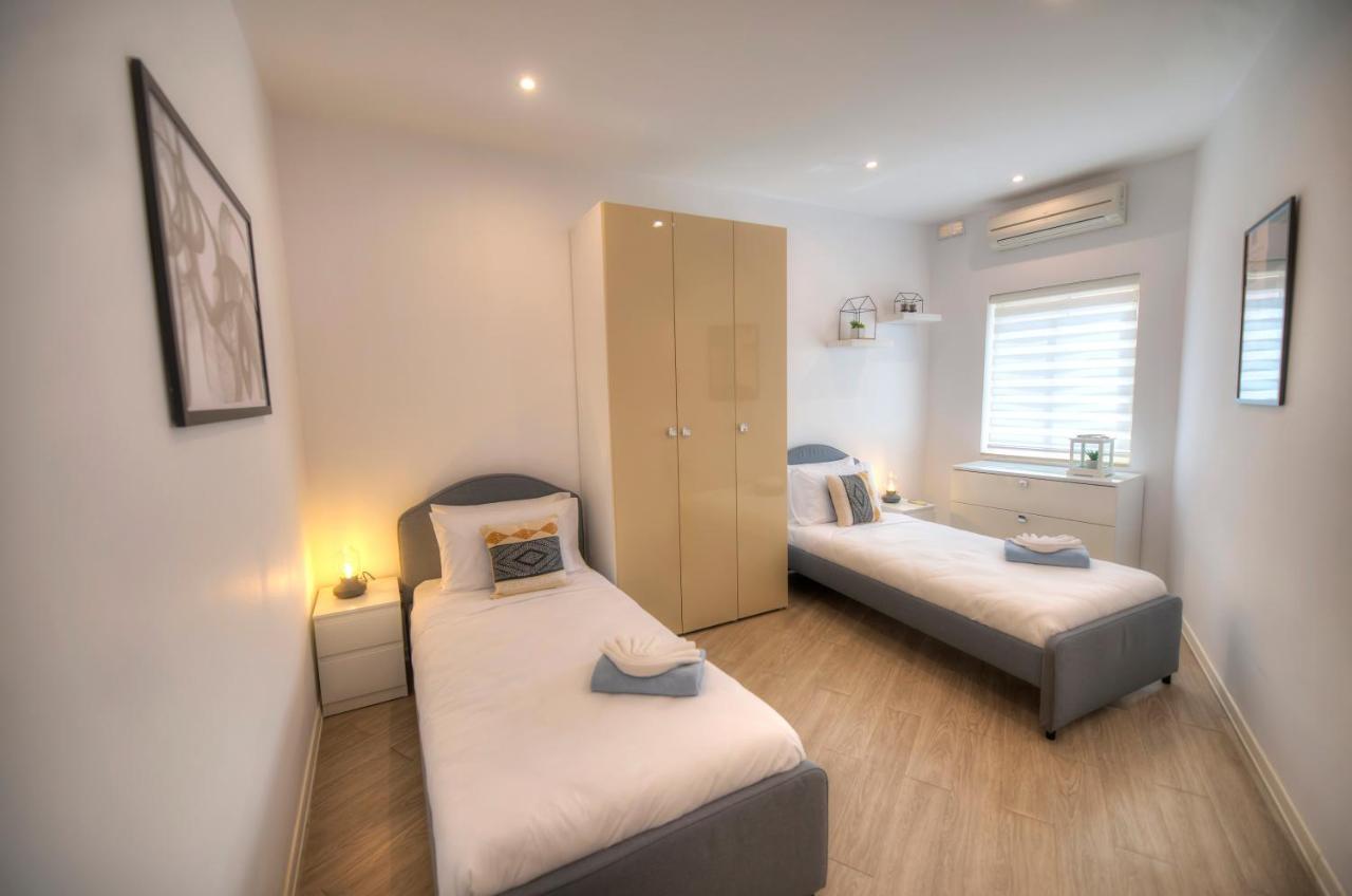 Spacious 4 Bedrooms With Sea View Balcony Goslm-3 Sliema Zewnętrze zdjęcie