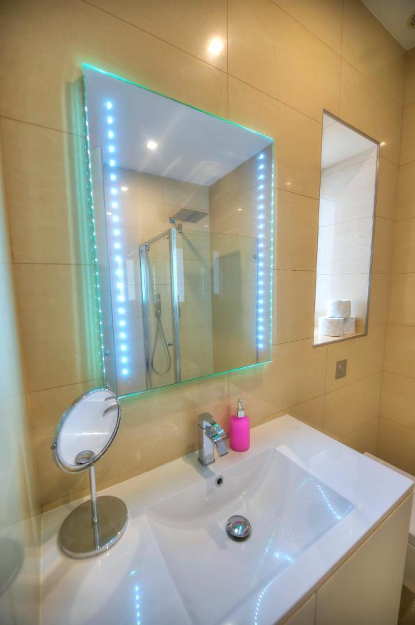 Spacious 4 Bedrooms With Sea View Balcony Goslm-3 Sliema Zewnętrze zdjęcie